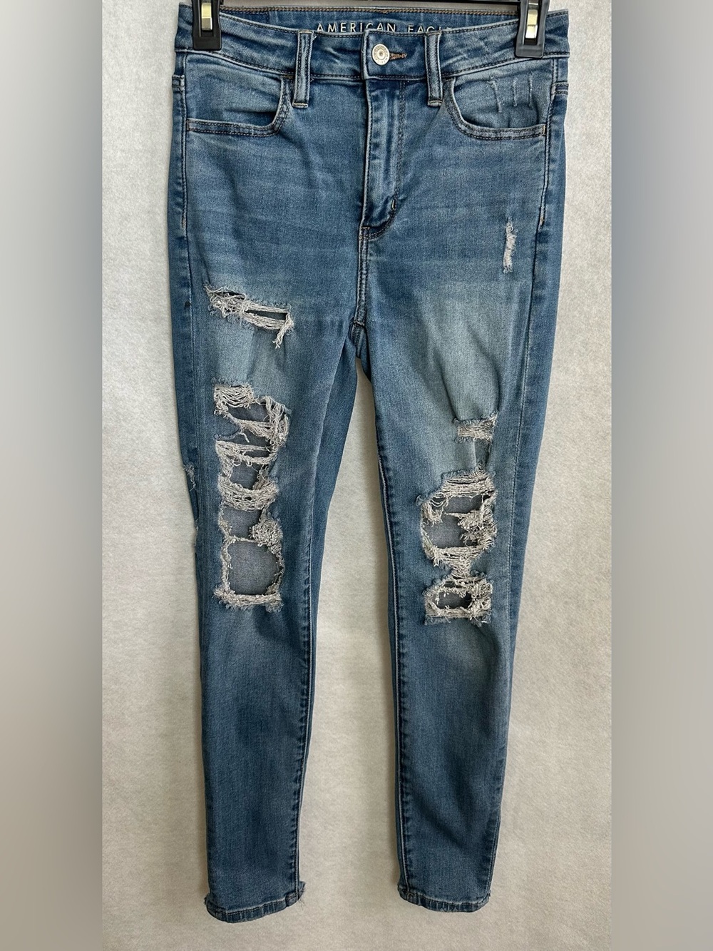 American Eagle Outfitters Distressed Super High-Rise Jegging
